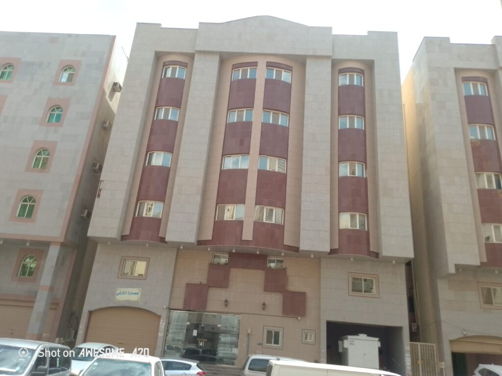 5-عمارة سكنية
