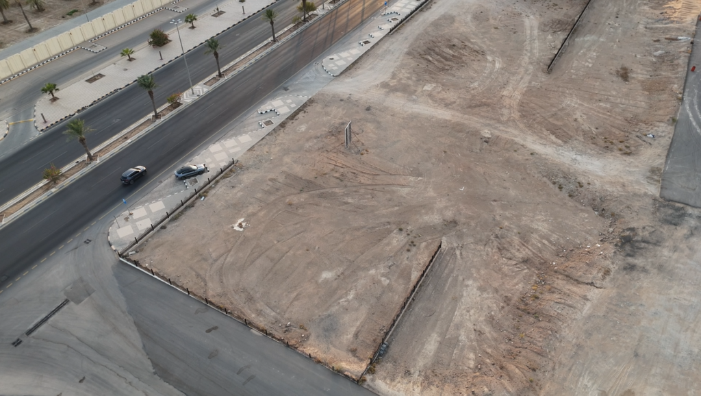 1- أرض تجارية سكنية – بريدة – حي الريان بمساحة 1625 م² في مدينة بريدة