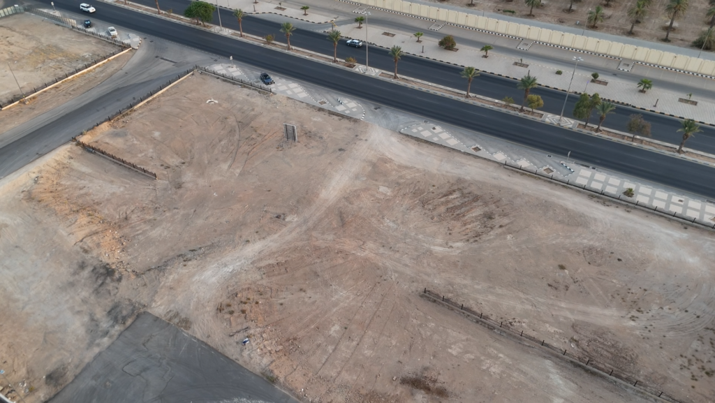 1- أرض تجارية سكنية – بريدة – حي الريان بمساحة 1625 م² في مدينة بريدة