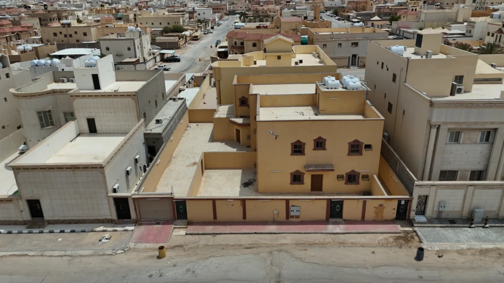 4-دور بحي التلال