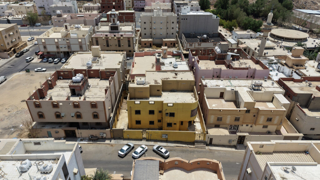 8-فيلا سكنية 525م2 بحي بطحاء قريش