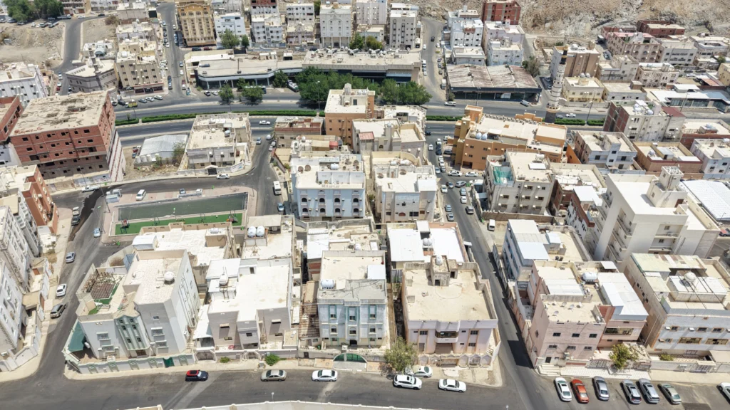5-عمارة سكينة 384.12م2 بحي مخطط حامد السفيانى