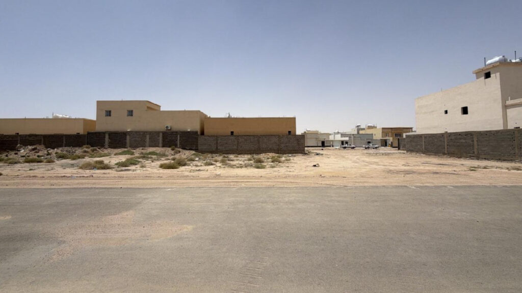 10-أرض سكنية – طيبة