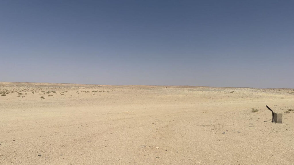 12- أرض زراعية – الدوادمي ( أراضي الروسان بالقرنة )