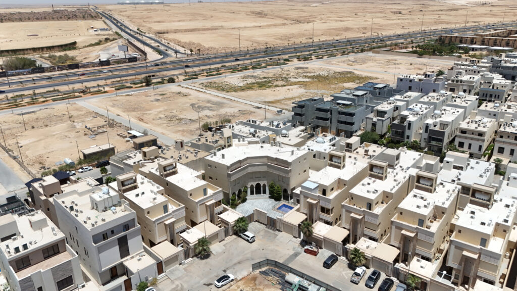 2- فيلا سكنية بحي القيروان بصك 8802695657600000