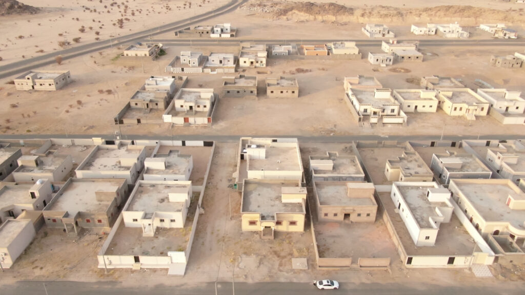 2-مبنى سكني