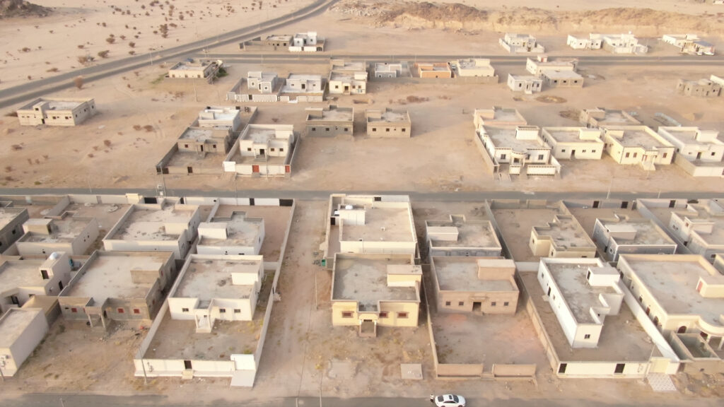 2-مبنى سكني