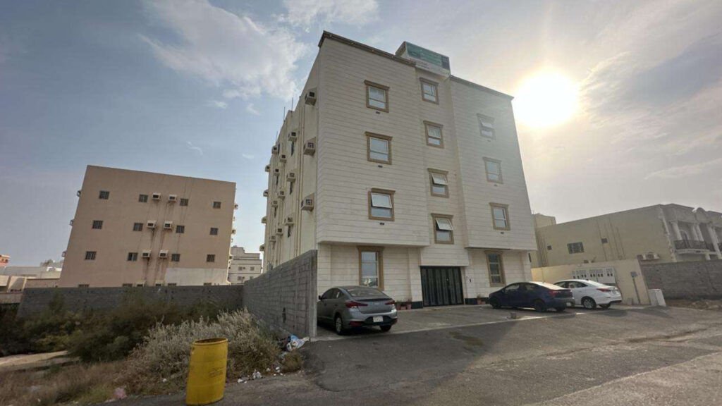 12-شقة سكنية حي الرحاب بمساحة 178.34م