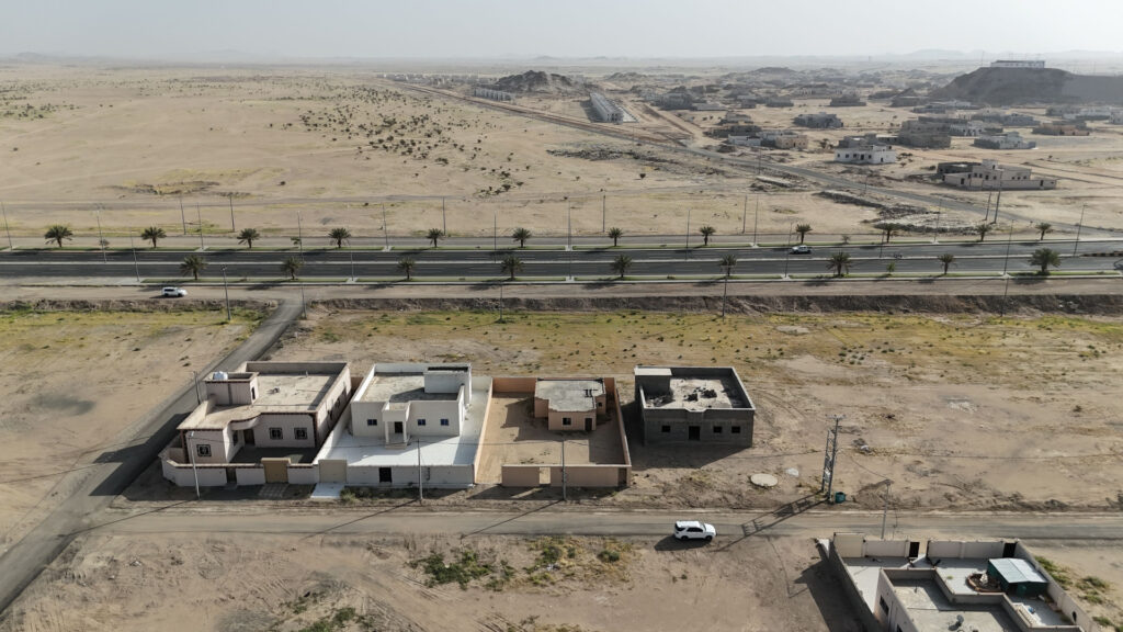 18-مبنى سكني
