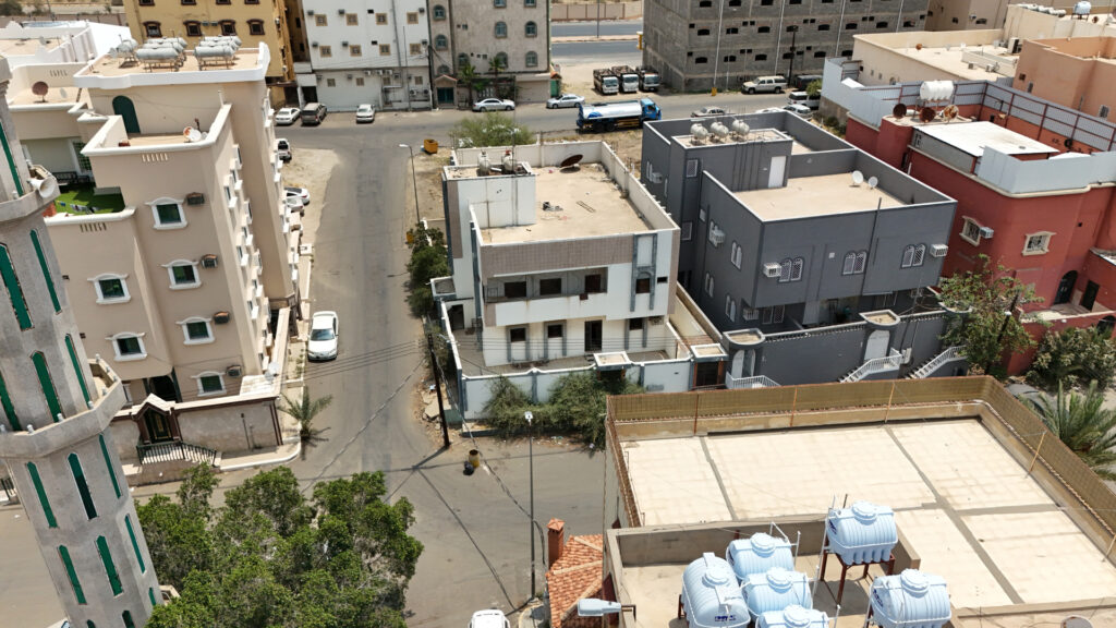2-فيلا مساحة 400م2 – خميس مشيط