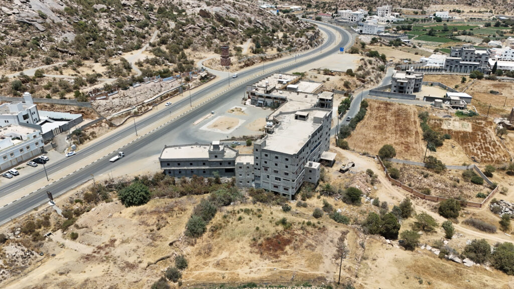 14- عمارة سكنية