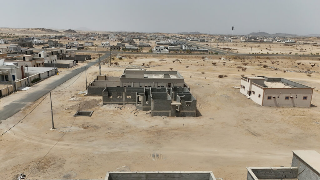 22- فيلا سكنية قيد الانشاء بمساحة 700 م² في مدينة تثليث