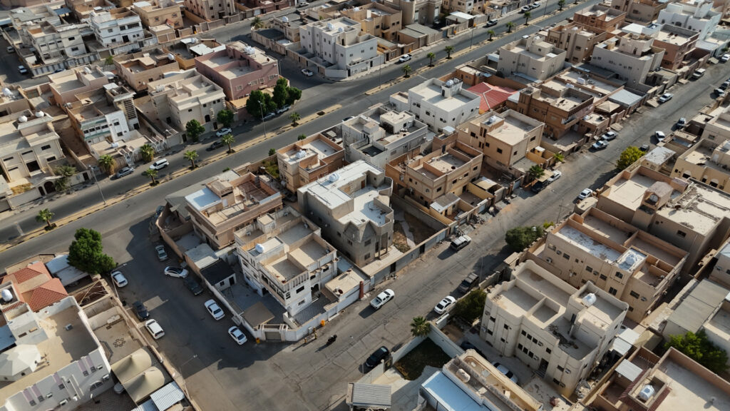 1- فيلا سكنية بمساحة 536 م² في مدينة عنيزة