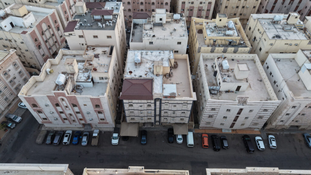 10-شقة