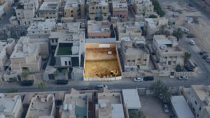 2-أرض سكنية بحي المصيف