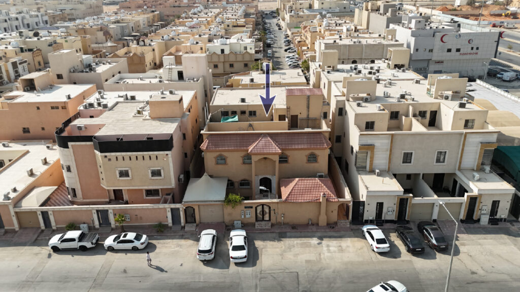 4-فيلا سكنية بحي ( اليرموك – الرياض ) بمساحة 550 م