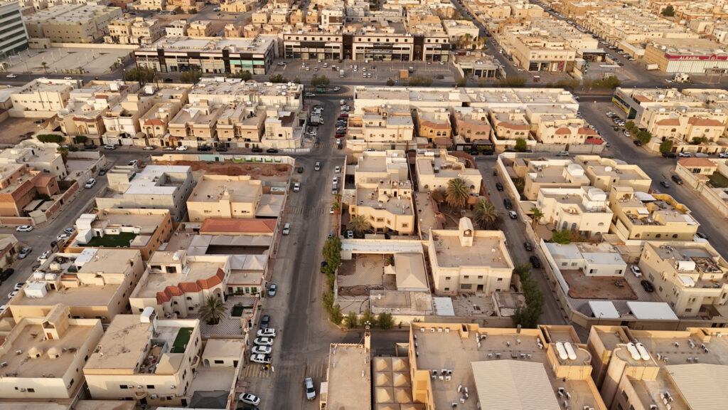 1-استراحة 800م2 بحي النهضة