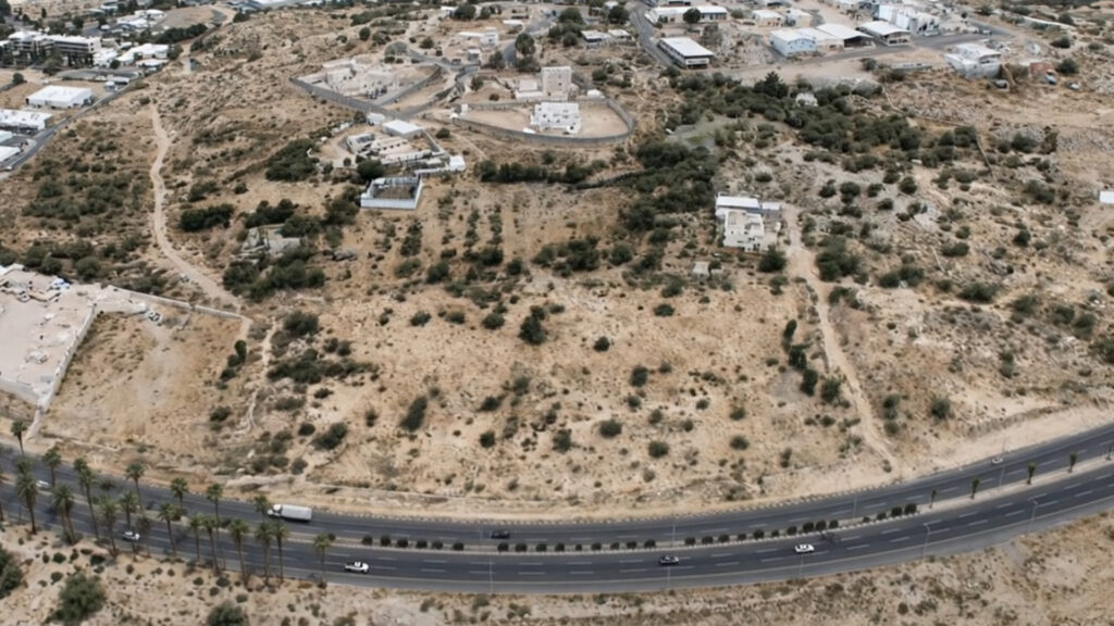 14-أرض سكنية في احد رفيدة