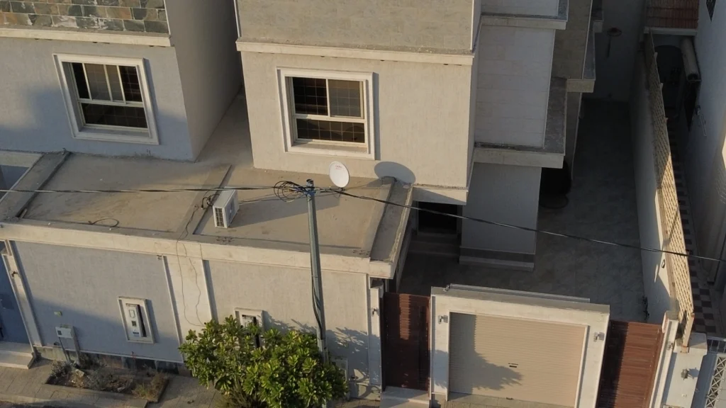 7-فيلا سكنـية بالنقـــرة
