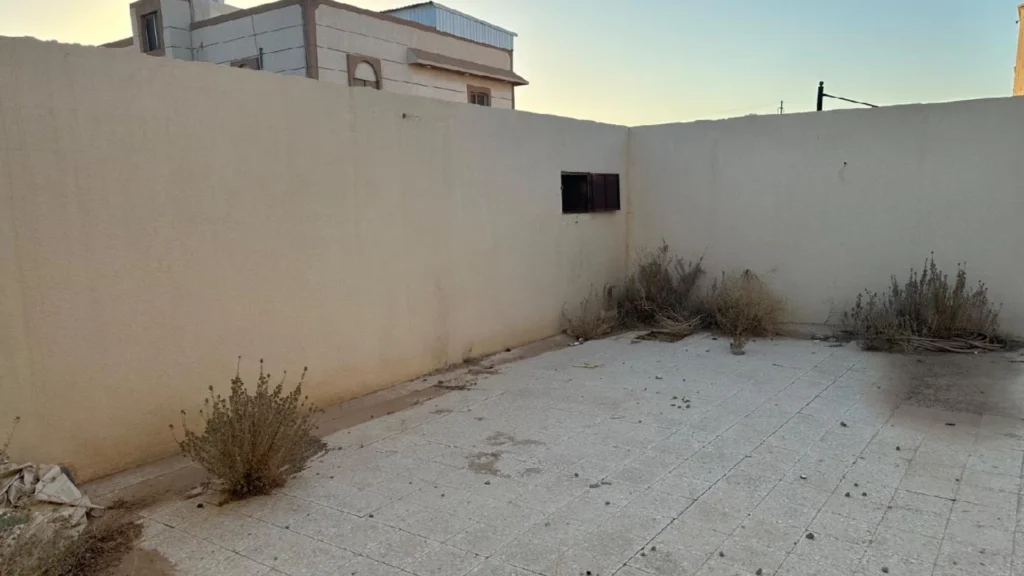 6-فيلا سكنية بحي ابو موسى الاشعري