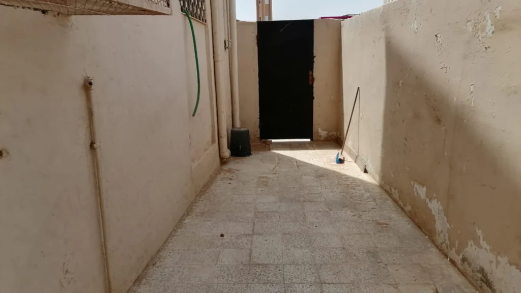 3-رقم قطعة 790
