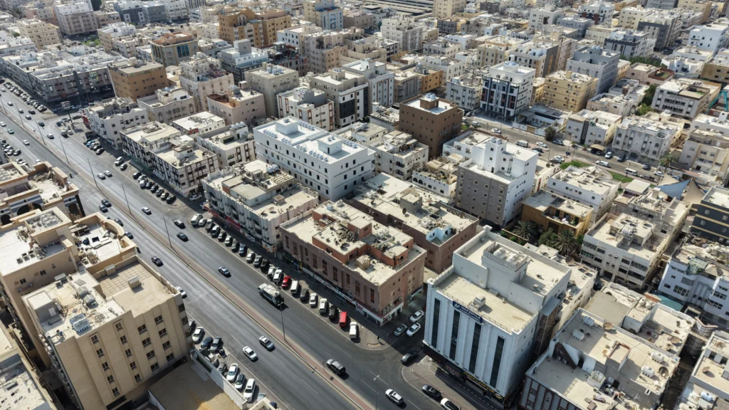 2-عمارتان سكنيتان 2200م2 بحي البوادي