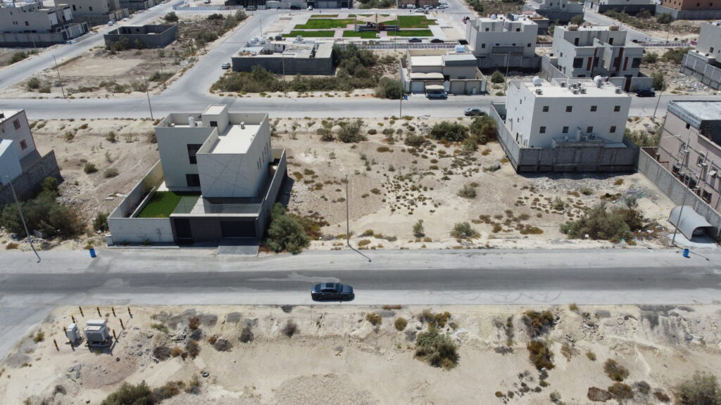 4-أرض سكنية – ابومعن