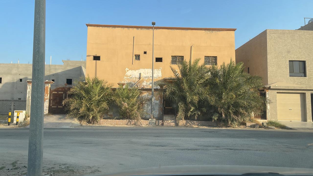 مزاد الفرسان – فيلا ( الخفجي – حي الجوهرة )