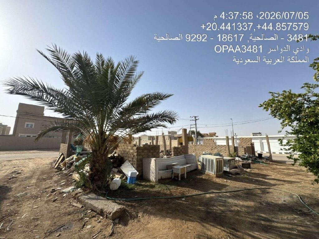 05 – مبنى قيد الانشاء بحي الصالحية / وادي الدواسر – بمساحة 749.99 م²