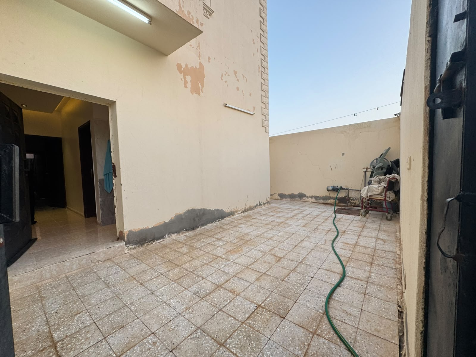 مزاد الفرسان – عمارة ( حفر الباطن – حي الفيصلية )