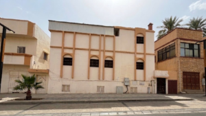 8-عمارة تجارية – احده رفيده – الورود بمساحة 320 م²
