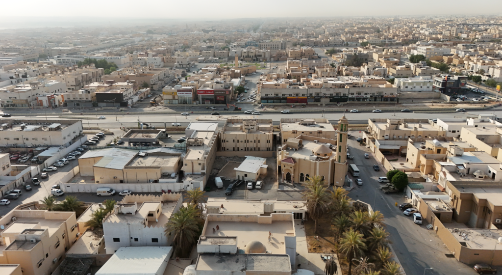 1-أرض سكنية 750م2 بحي الشفاء