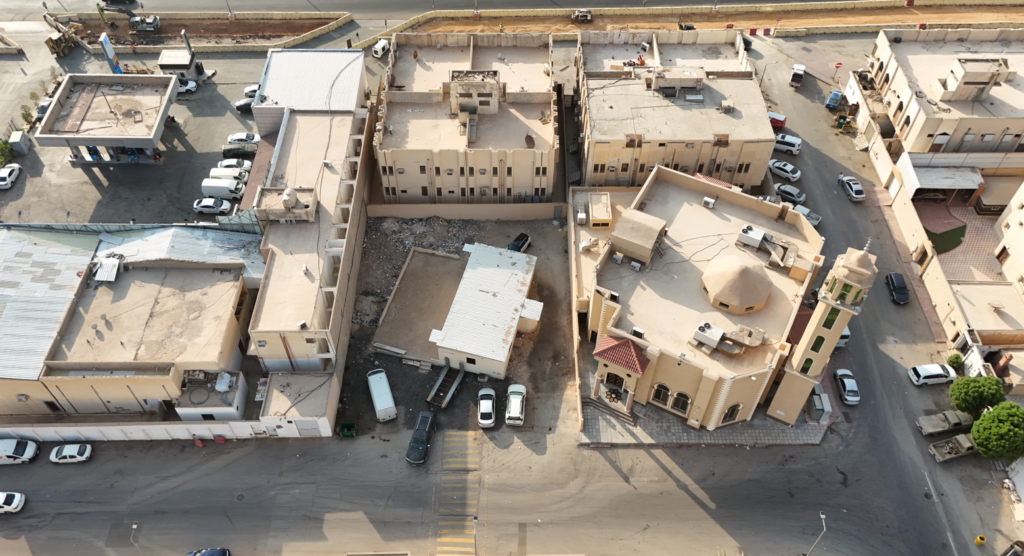 1-أرض سكنية 750م2 بحي الشفاء