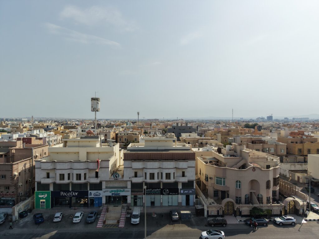 1-عمارة سكني – ابحر الشمالية (مؤجرة)