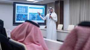 غرفة جازان تستعرض الفرص الاستثمارية في قطاع التطوير العقاري