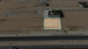 8-أرض سكنية تجارية بحي الواحة