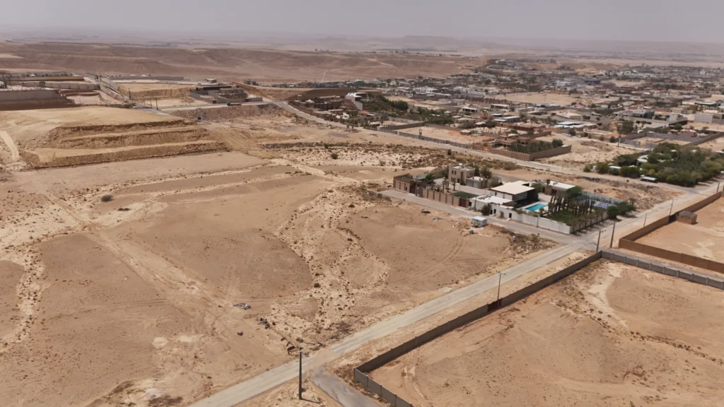 4-أرض زراعية بحي ربوع العمارية