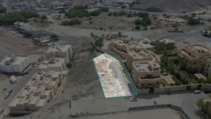 12-أرض سكنية 1771.636م2 بحي الفيحاء