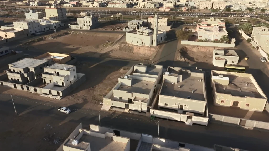 18-فيلا – الجدر الشرقي