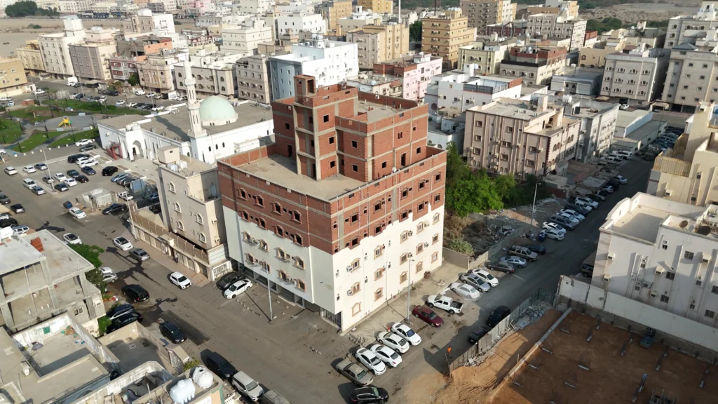 1-عمارة سكنية 895.5م2 بحي الرغامة