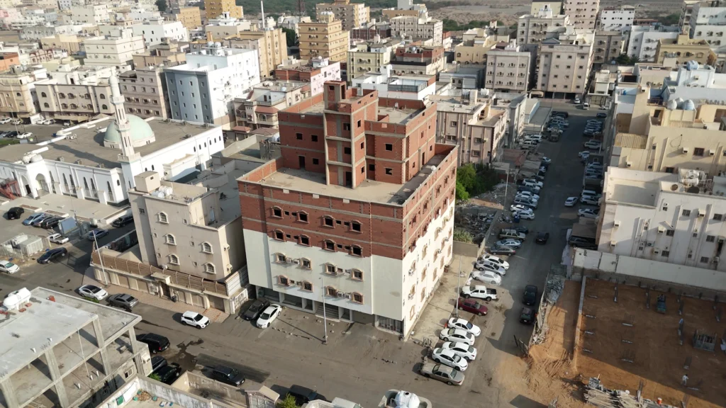 1-عمارة سكنية 895.5م2 بحي الرغامة