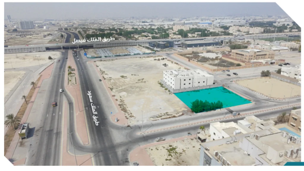3-أرض سكنية بحي النورس بصك 360675000104